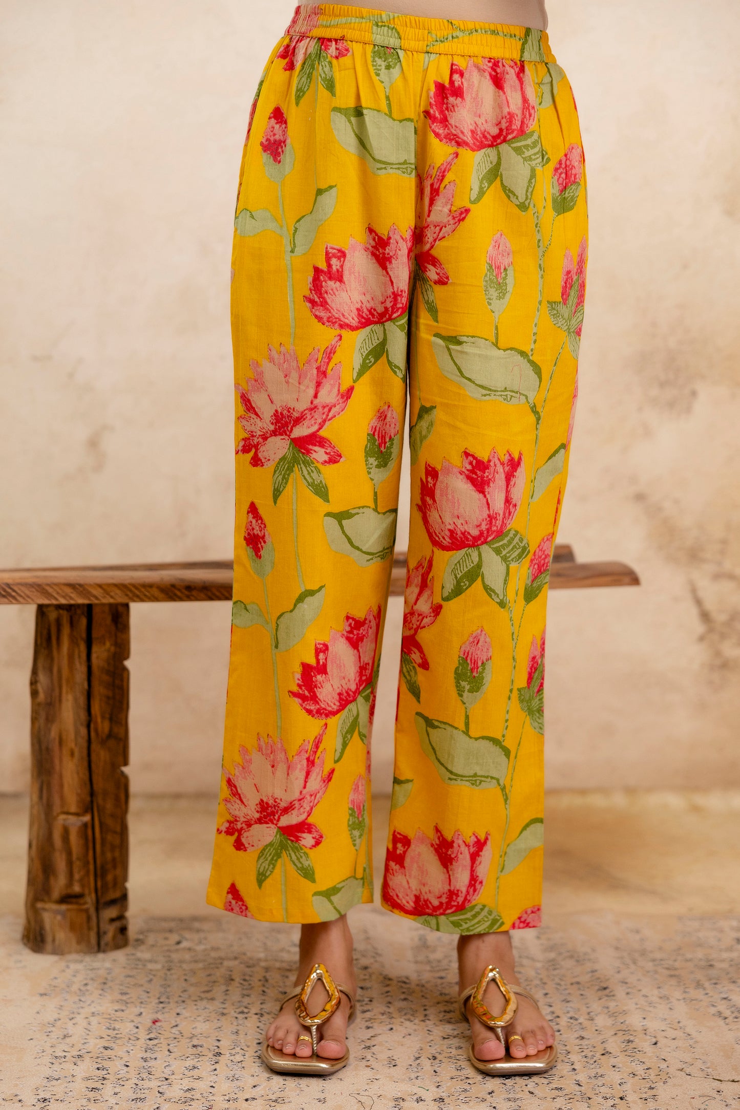 Pure Cotton Thread Work Kurta Pant Dupatta Set